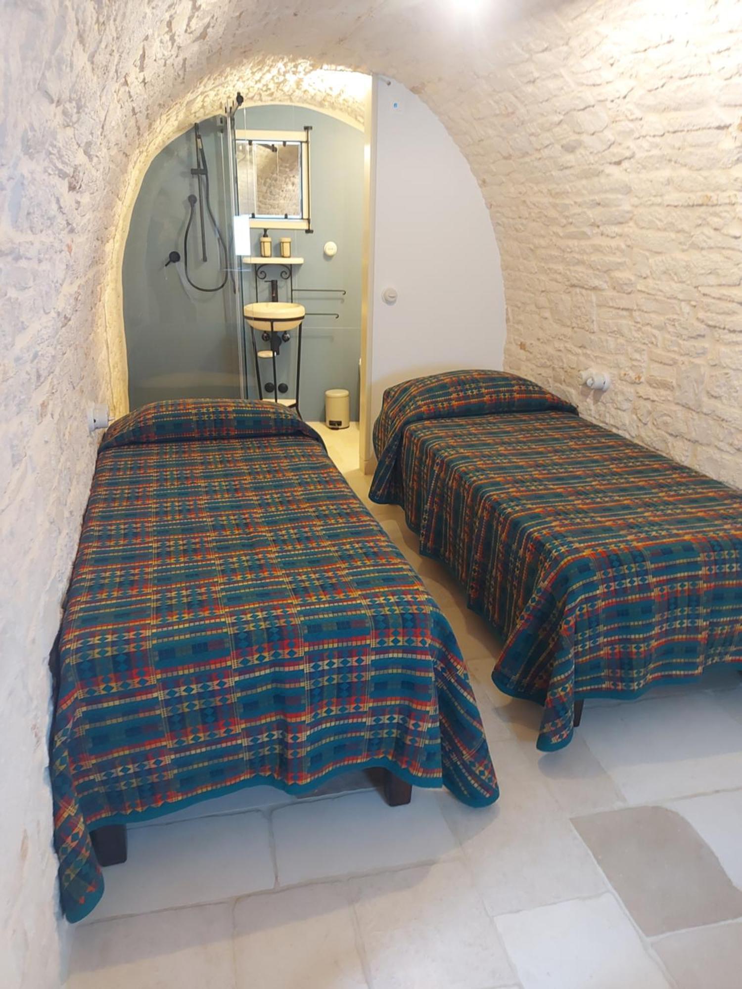 Trulli Occhi Di Pietra Historical Experience Βίλα Αλμπερομπέλο Δωμάτιο φωτογραφία